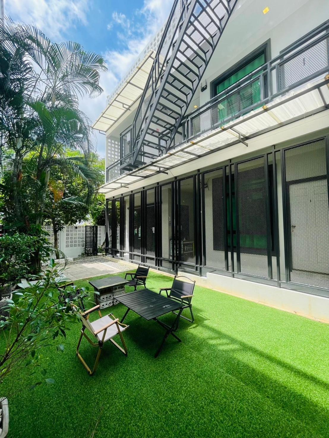 Sky View Home And Hostel Chiangmai Чиангмай Экстерьер фото